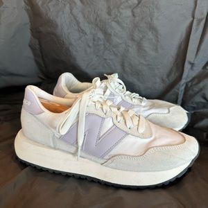 New Balance The Intelligent Choice 237 W9.5